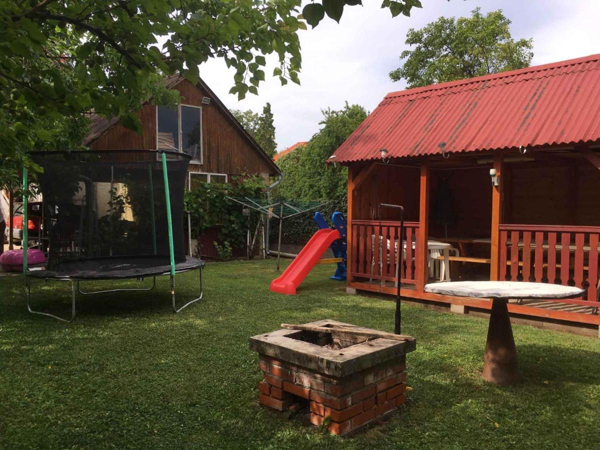 Apartment Siofok, Lake Balaton 1 المظهر الخارجي الصورة
